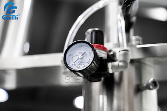 دستگاه پرکننده لوازم آرایشی PLC 7KW